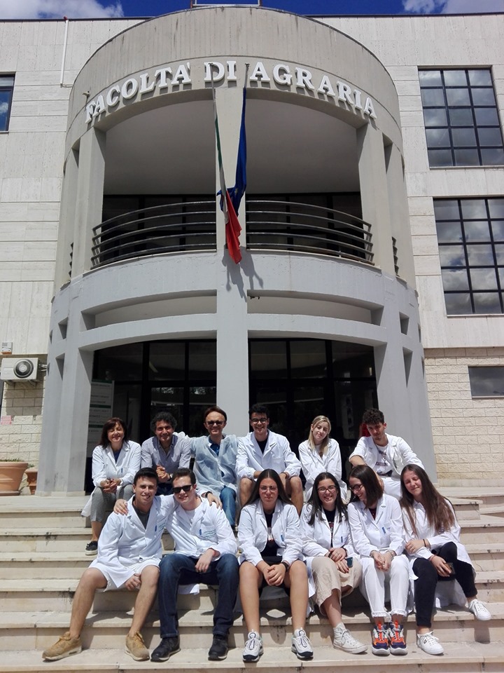 Dior Summer Chemistry Lab foto di gruppo 2019